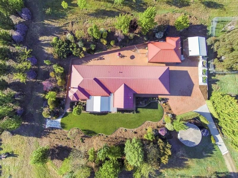 1696 Bungendore Road, Bywong NSW 2621