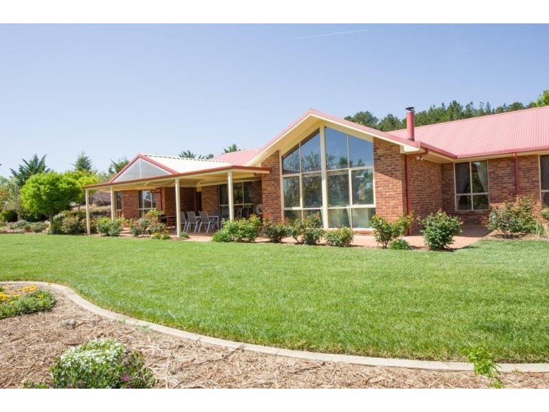 1696 Bungendore Road, Bywong NSW 2621