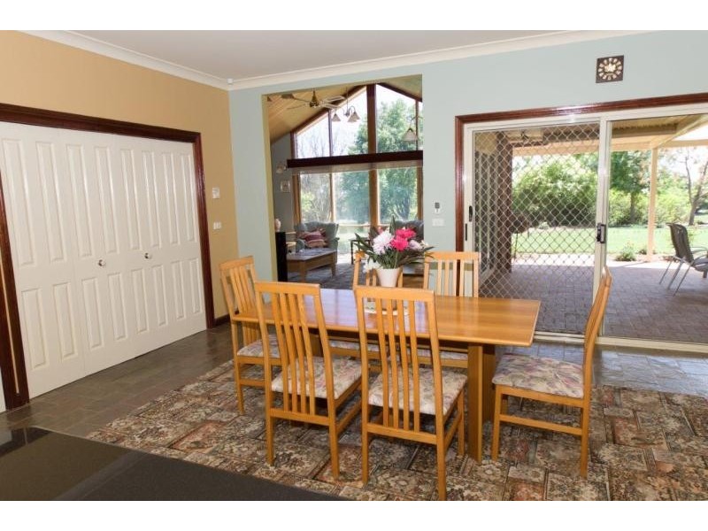 1696 Bungendore Road, Bywong NSW 2621