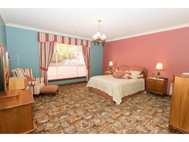 1696 Bungendore Road, Bywong NSW 2621