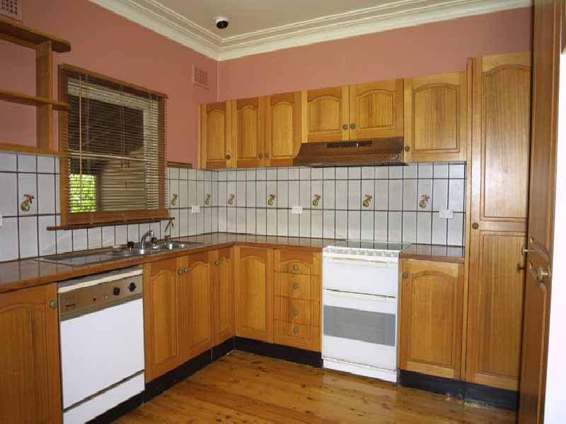 16 Brooker Avenue OATLANDS 2117, Oatlands NSW 2117