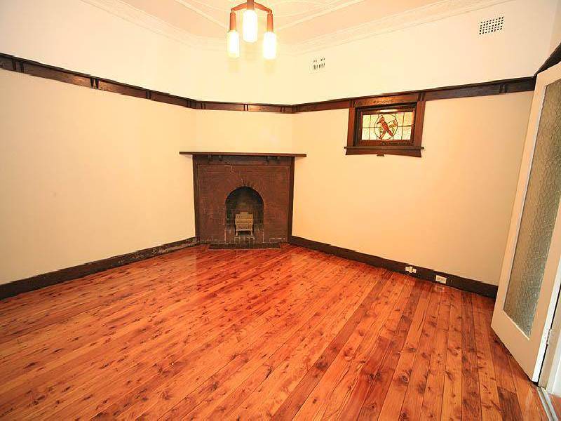 58 Denistone  Road EASTWOOD 2122, Eastwood NSW 2122