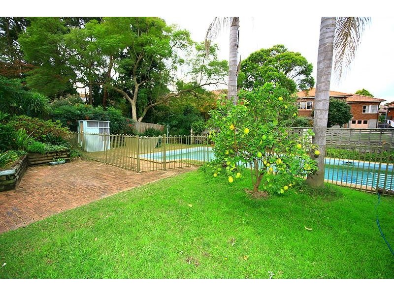 51 Shaftsbury Road DENISTONE 2114, Denistone NSW 2114