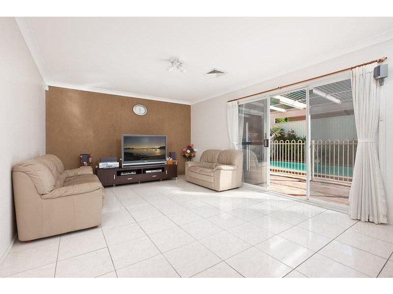 22 Tripoli Avenue CARLINGFORD 2118, Carlingford NSW 2118