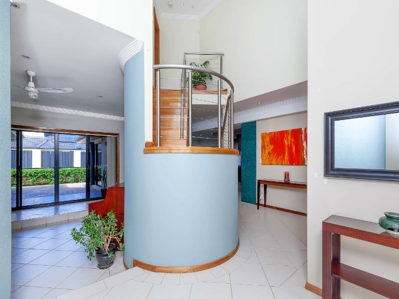 Macquarie Links NSW 2565