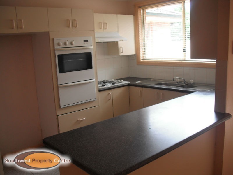 46B Potoroo Avenue, St Helens Park NSW 2560