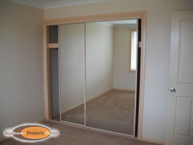 46B Potoroo Avenue, St Helens Park NSW 2560