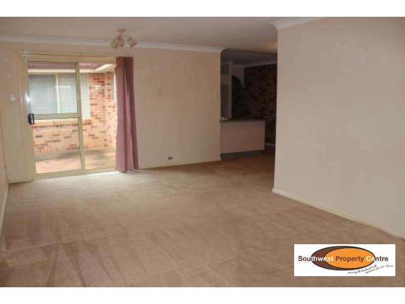 18B Fraser Street, Macquarie Fields NSW 2564