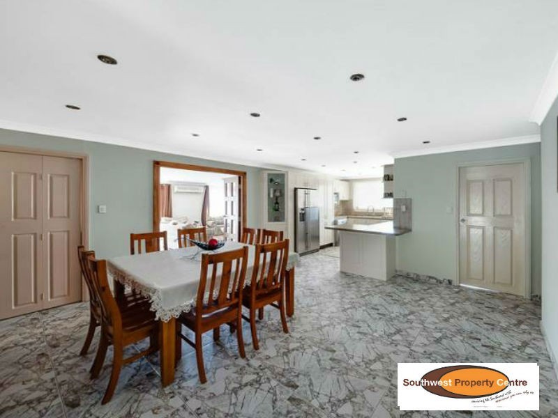 77 St Helens Park Drive, St Helens Park NSW 2560