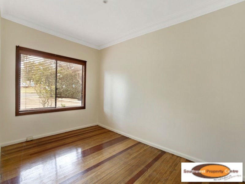 37 Fields Road, Macquarie Fields NSW 2564