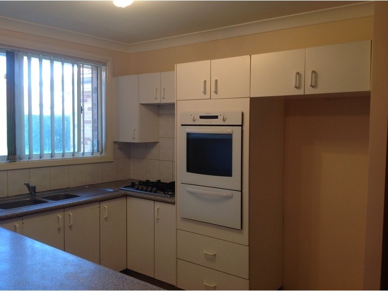 37a Potoroo Avenue, St Helens Park NSW 2560