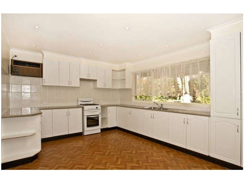 3 Elgata Crescent, Bradbury NSW 2560