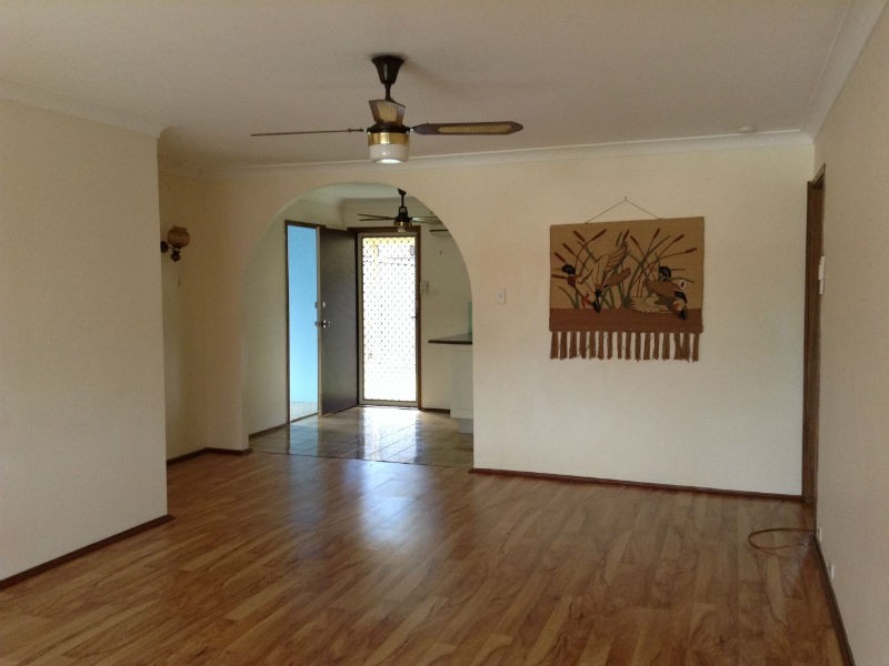 13 Cestrum Avenue, Macquarie Fields NSW 2564