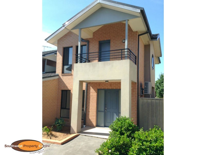 3/7-9 Pembroke Road, Minto NSW 2566