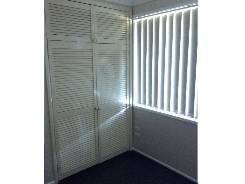 2/28 Spinebill Place, Ingleburn NSW 2565