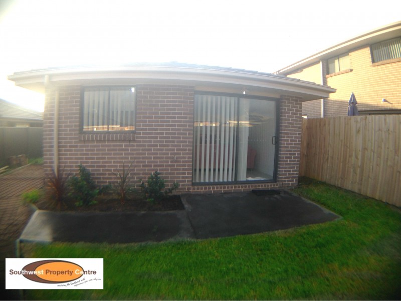 20A Garton Place, Spring Farm NSW 2570