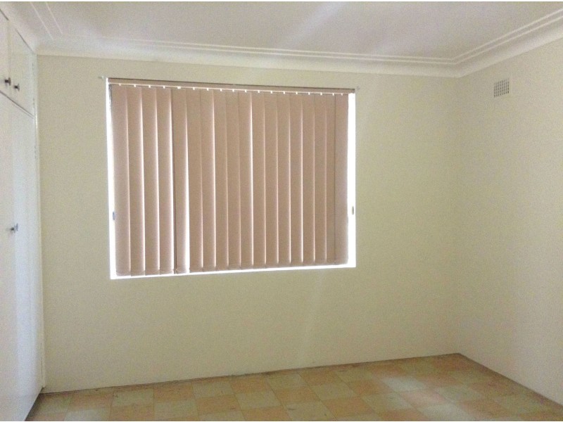 1/41 Oxford Road, Ingleburn NSW 2565