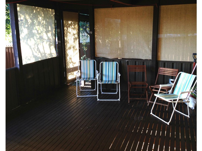 3 Jarndyce Avenue, Ambarvale NSW 2560