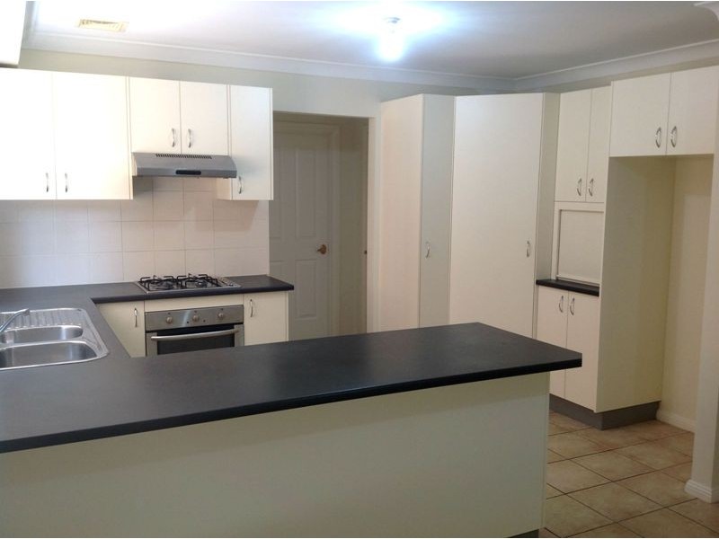 38A Fullerton Circuit, St Helens Park NSW 2560