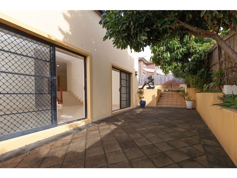 Macquarie Links NSW 2565