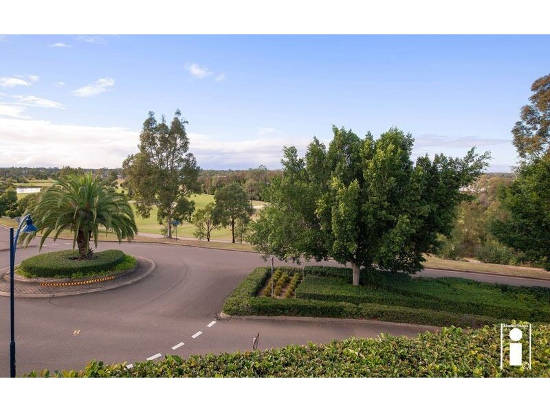 Macquarie Links NSW 2565