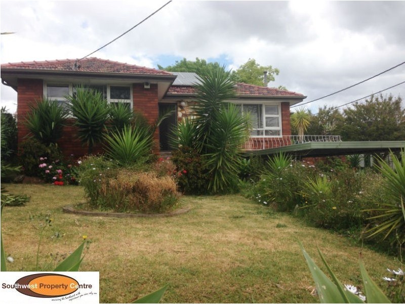 1 Foreman Street, Glenfield NSW 2167