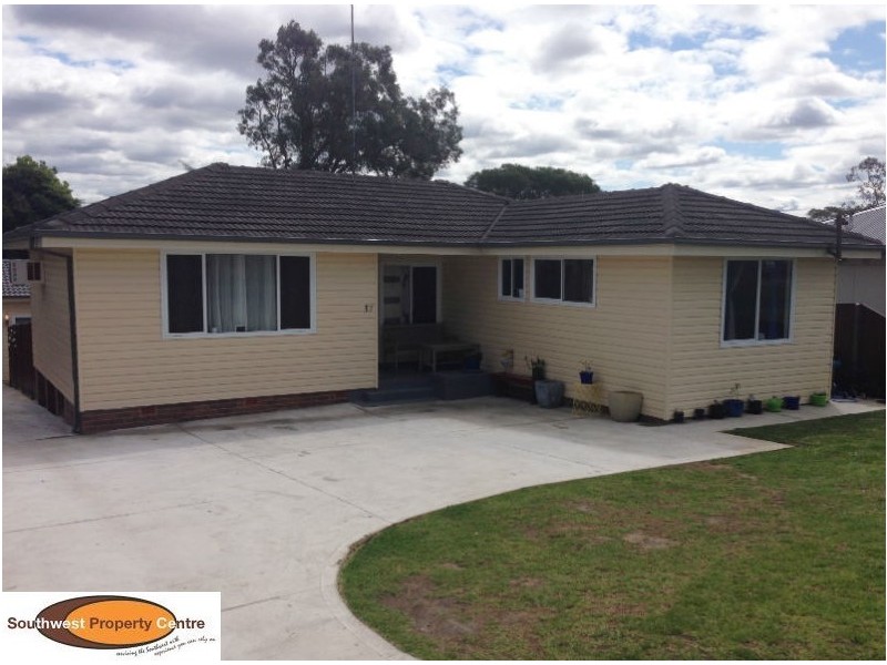 17 Shakespeare Street, Campbelltown NSW 2560