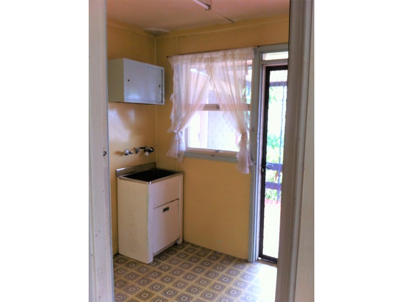 93 Macquarie Avenue, Campbelltown NSW 2560