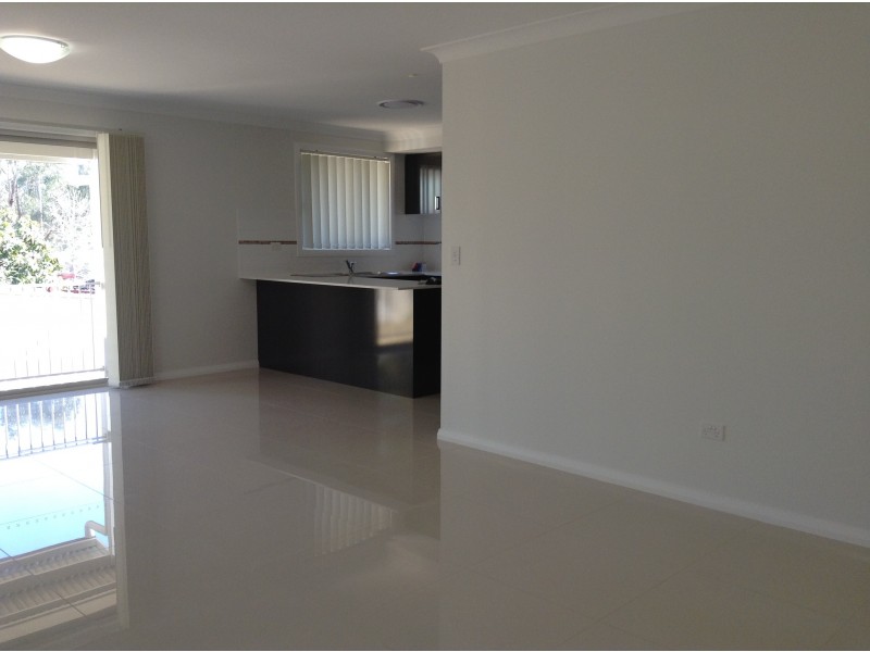 40 Emerald Drive, Eagle Vale NSW 2558
