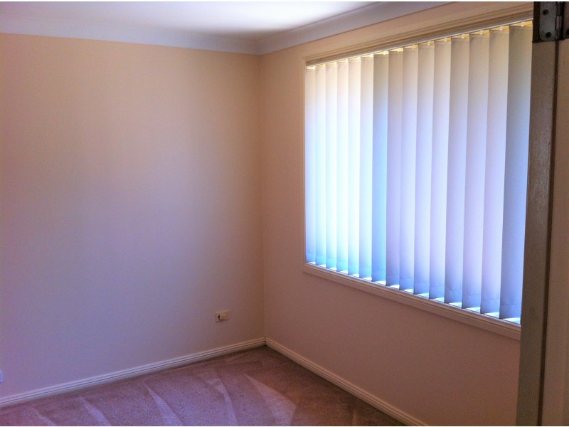 55B Larapinta Crescent, St Helens Park NSW 2560