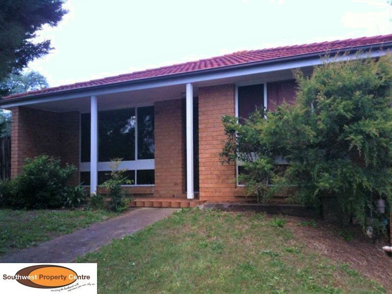 1/17 Clydesdale Drive, Blairmount NSW 2559