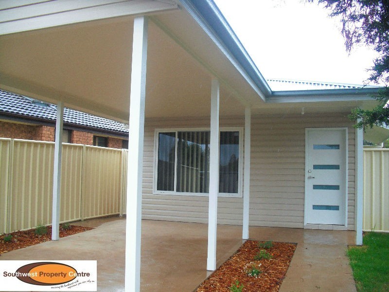 2A Alonso Close, Rosemeadow NSW 2560
