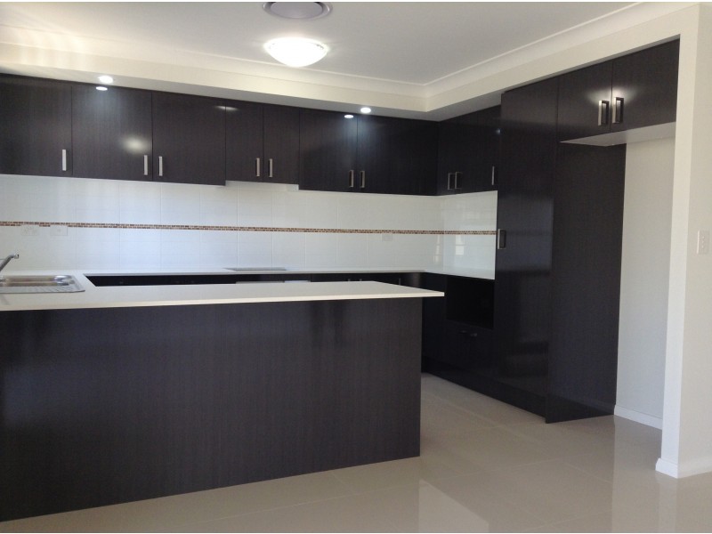 40 Emerald Drive, Eagle Vale NSW 2558