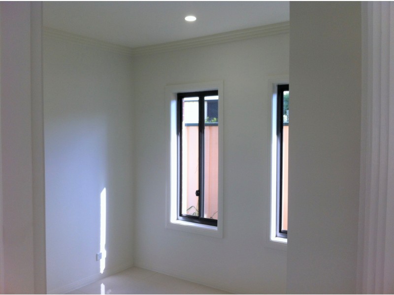 5A Namatjira Close, Eagle Vale NSW 2558