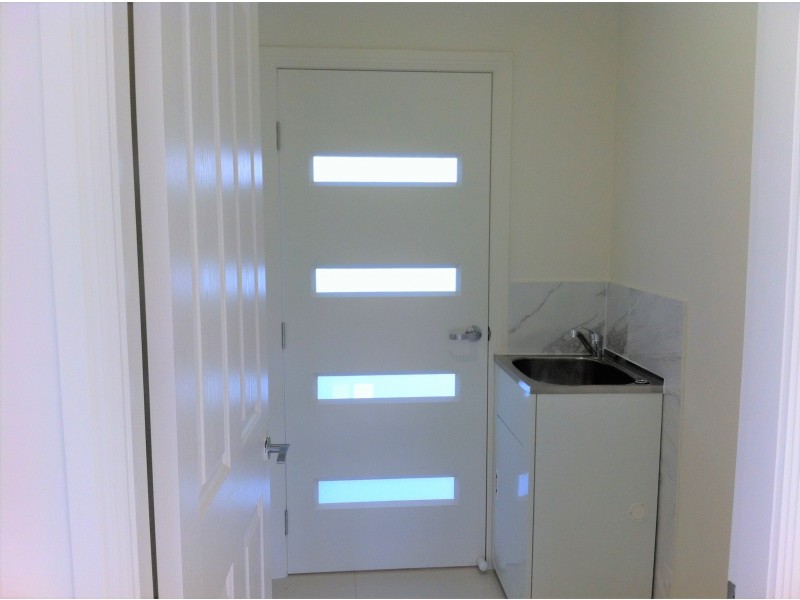 5A Namatjira Close, Eagle Vale NSW 2558