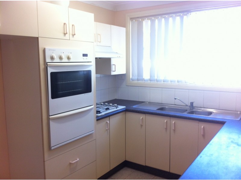 46B Potoroo Avenue, St Helens Park NSW 2560