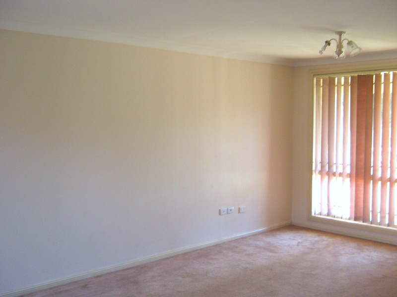 38B Potoroo Avenue, St Helens Park NSW 2560