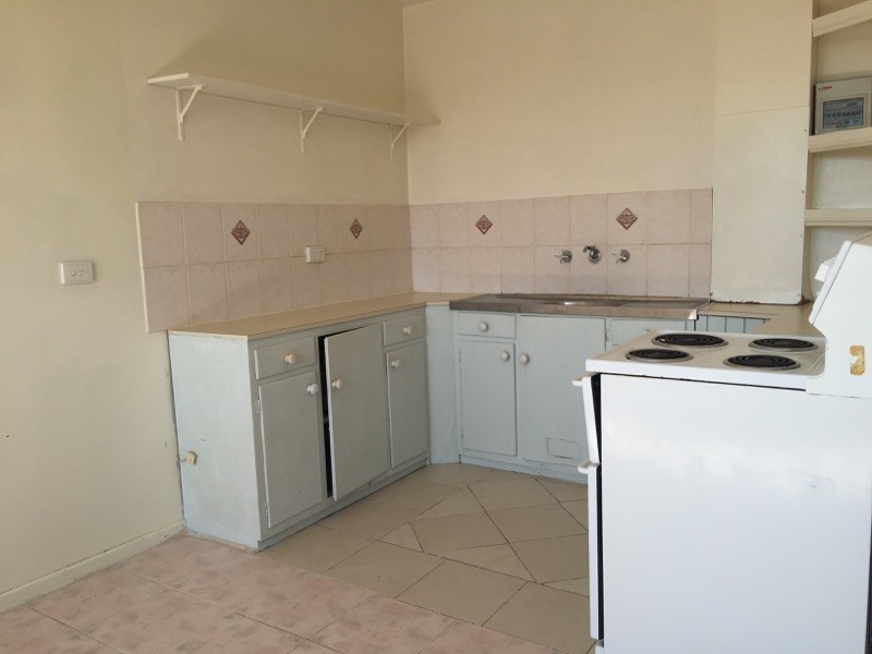 3/2 Memorial Avenue, Ingleburn NSW 2565