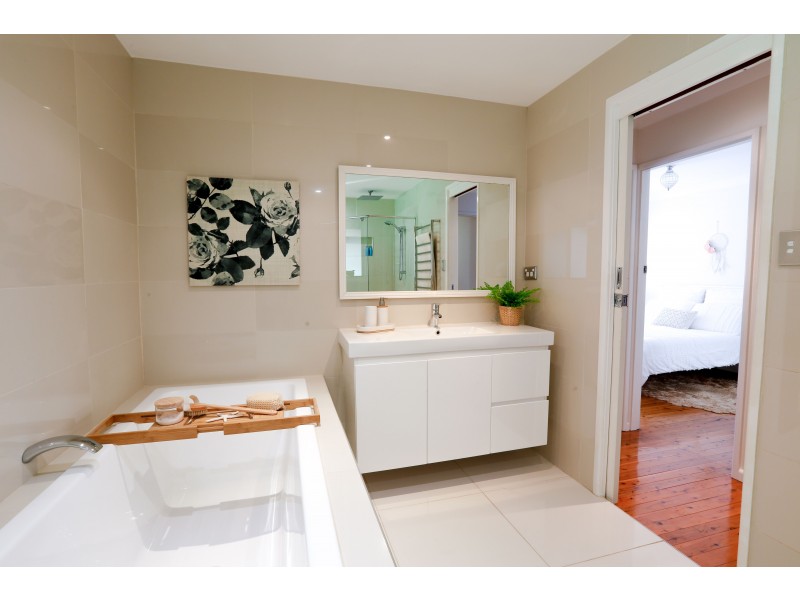 10 Paterson Street, Campbelltown NSW 2560