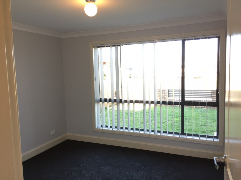 11 Orion Street, Campbelltown NSW 2560