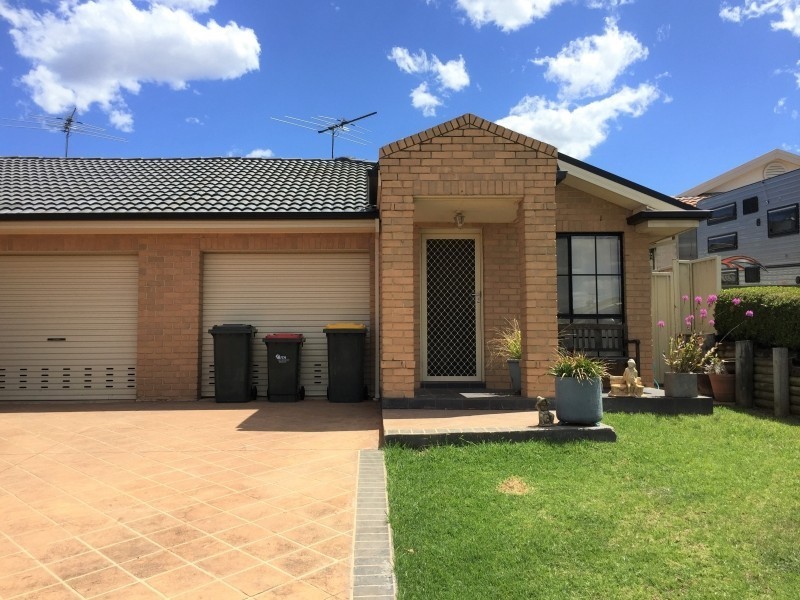 40A Archibald Crescent, Rosemeadow NSW 2560