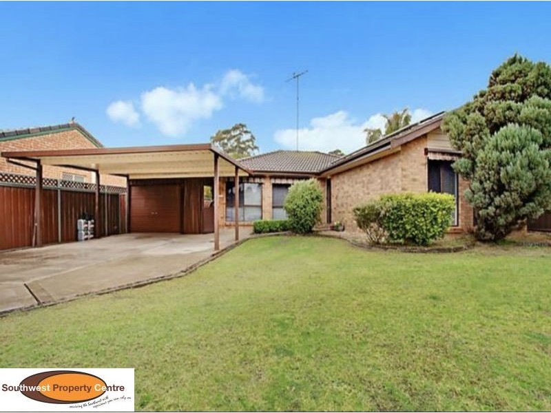 71 St Helens Park Drive, St Helens Park NSW 2560