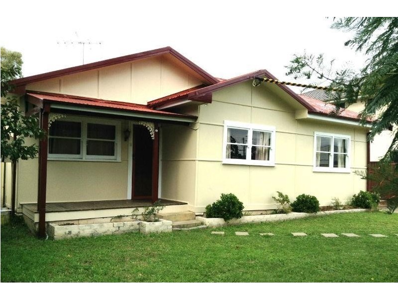 62 Minto Road, Minto NSW 2566