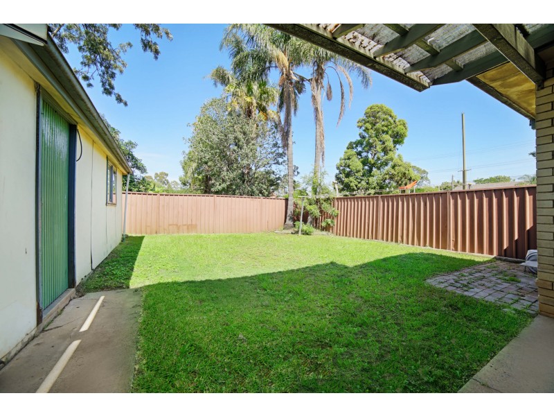 5 Blanche Street, Minto NSW 2566