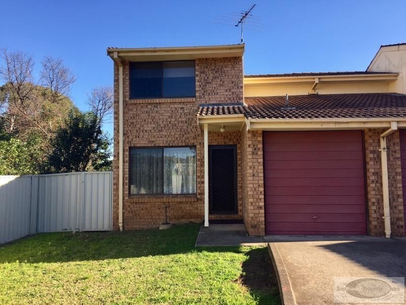 5/23 Dalkeith Place, St Helens Park NSW 2560