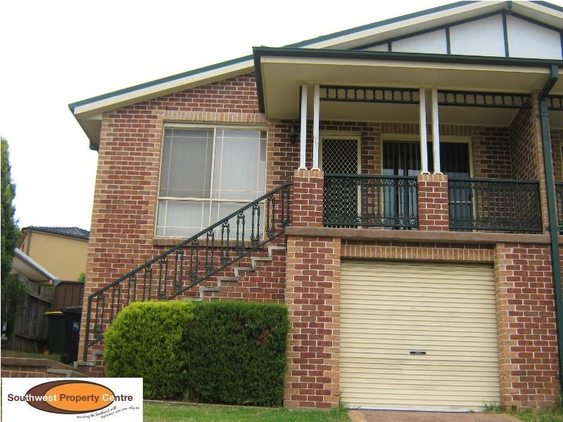 1/14 Kearns Avenue, Kearns NSW 2558