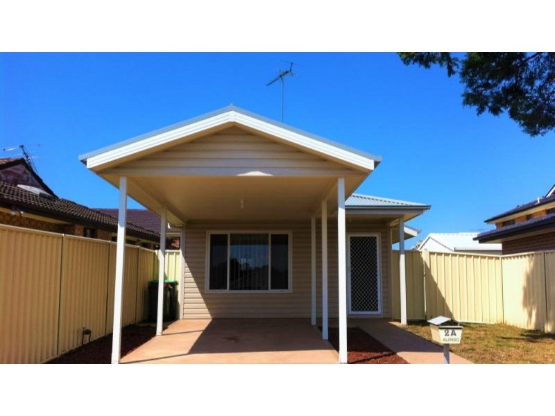 2A Alonso Close, Rosemeadow NSW 2560