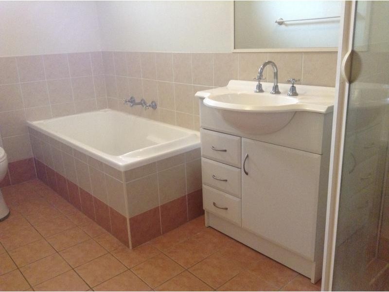 4/30-32 Allman Street, Campbelltown NSW 2560