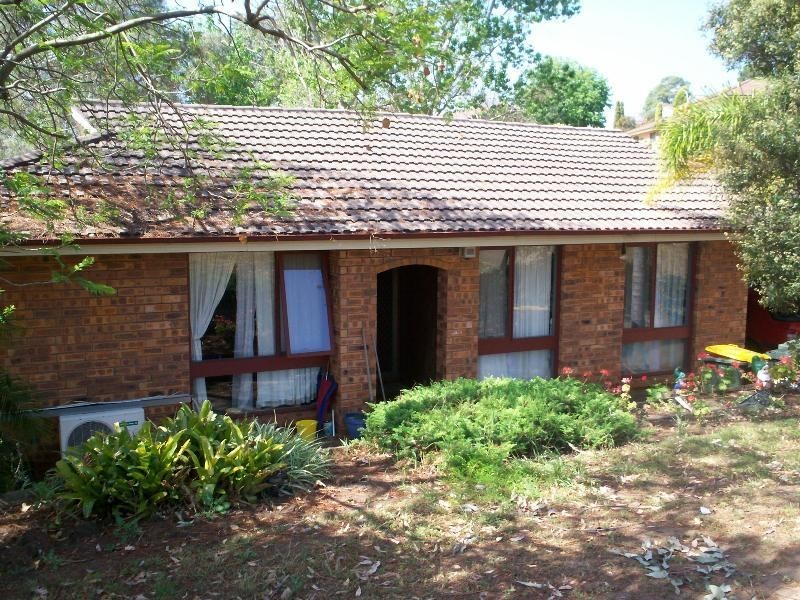 25 Jarndyce Avenue AMBARVALE 2560, Ambarvale NSW 2560