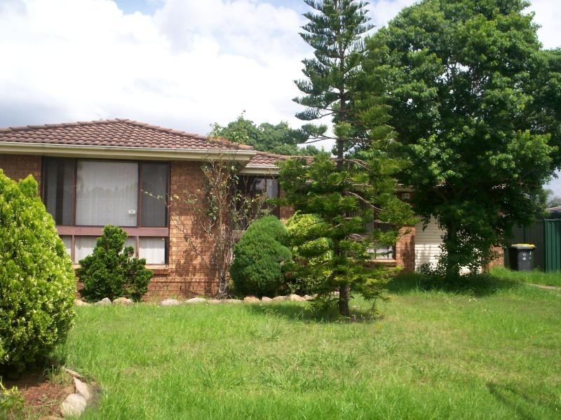38 Adrian Street MACQUARIE FIELDS 2564, Macquarie Fields NSW 2564